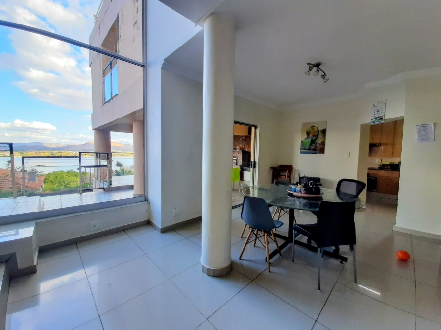 6 Bedroom Property for Sale in Kosmos North West